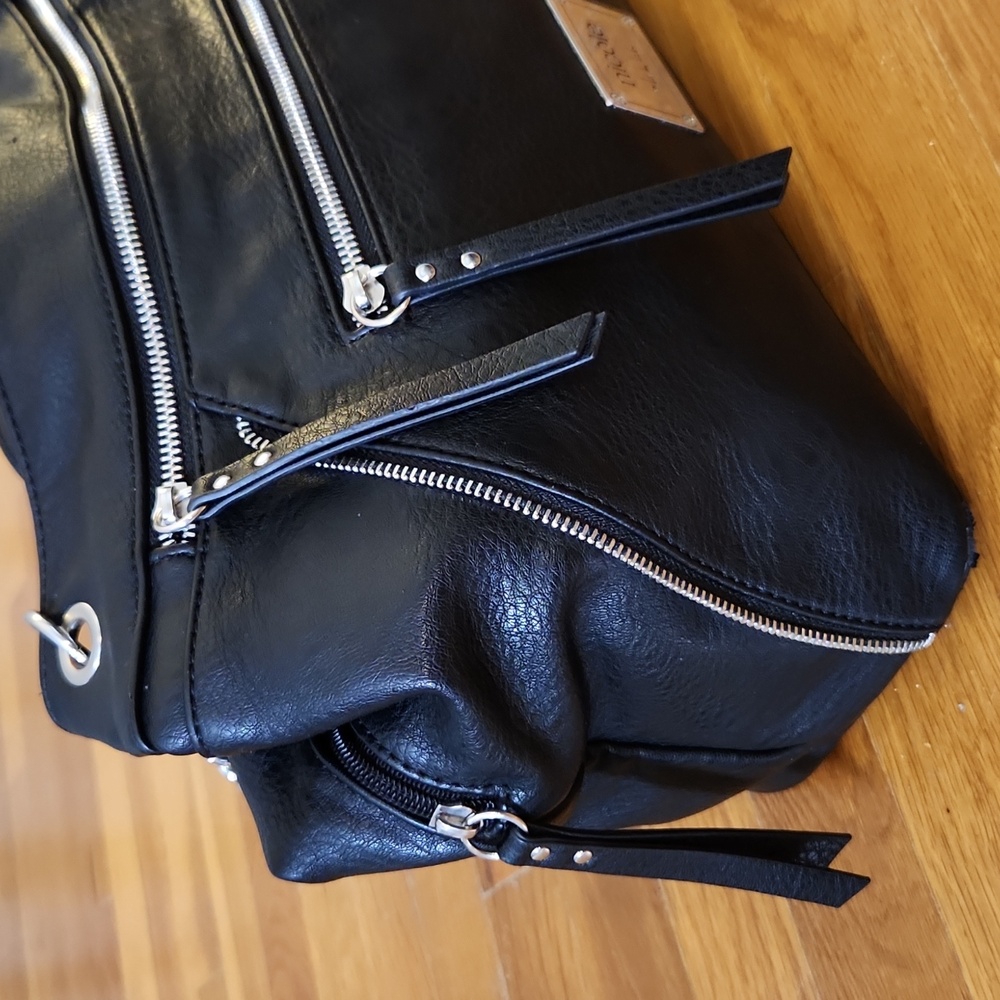 Nicole Miller Black and Silver Shoulder Bag with Chain Straps - Picture 4 of 16